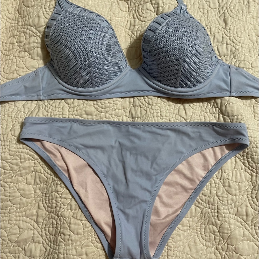 Shade & Shore large bottom 36D top